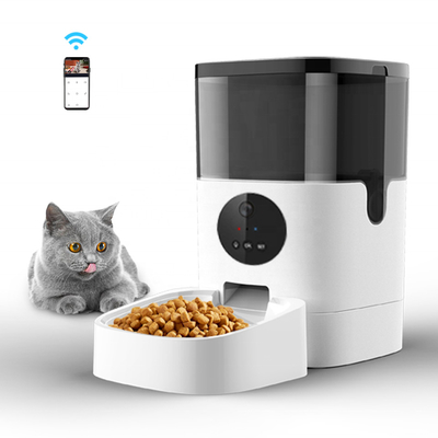 FCC ABS Smart Pet Feeder 6L Automatic Dog Feeder With Camera